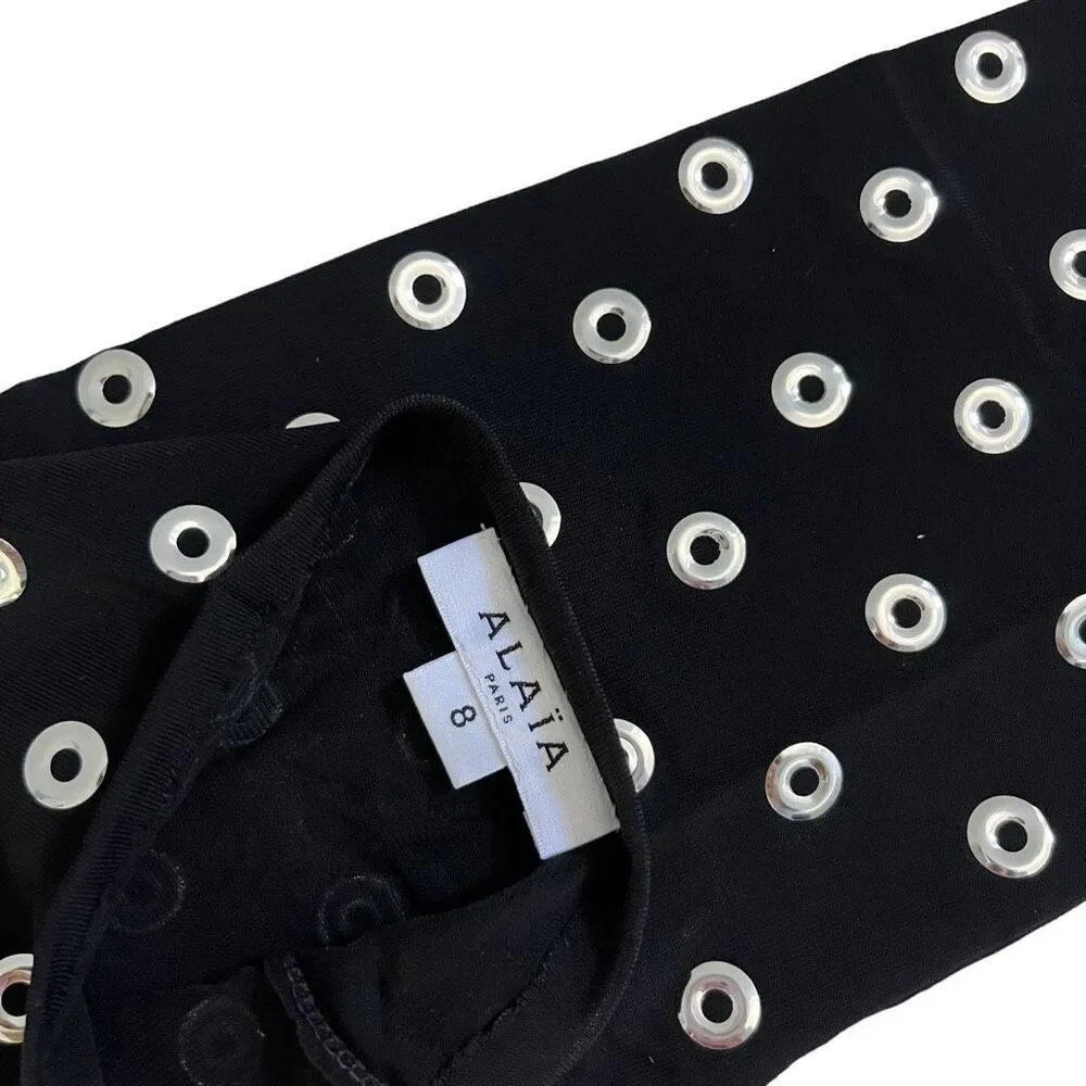 ALAÏA Eyelet Gloves in Noir & Argent‎